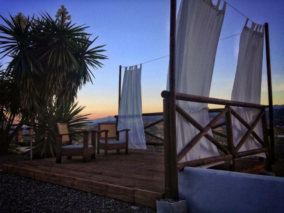 The African House Bed & Breakfast Толокс Екстериор снимка
